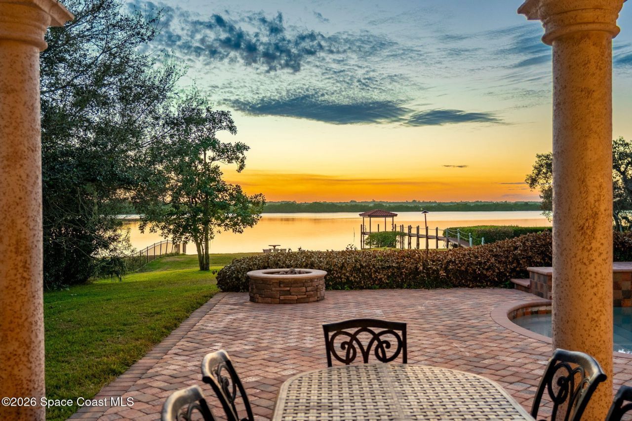 4760 Honeyridge Lane , Merritt Island, FL 32952 Photo