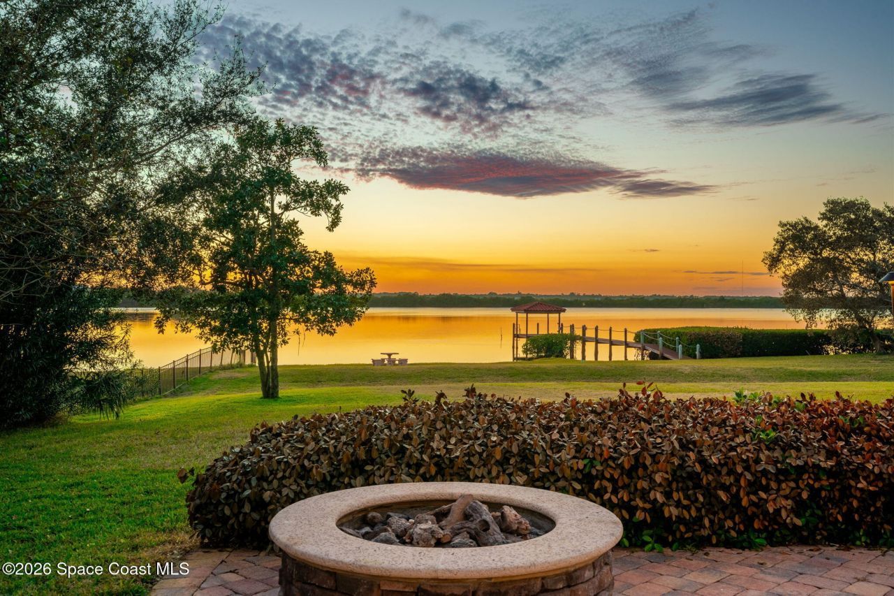 4760 Honeyridge Lane , Merritt Island, FL 32952 Photo