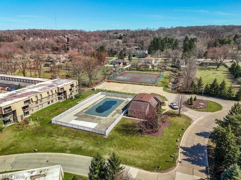 9840 Sunrise Boulevard, Unit S27, North Royalton, OH 44133 Photo 29