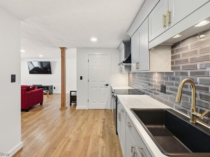 9840 Sunrise Boulevard, Unit S27, North Royalton, OH 44133 Photo 3