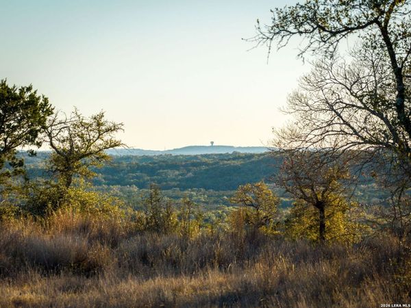 1829 Paradise Parkway, Canyon Lake, TX 78133