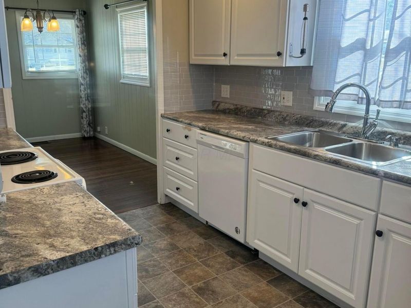 811 Mayflower Avenue, Mansfield, OH 44903 Photo 5