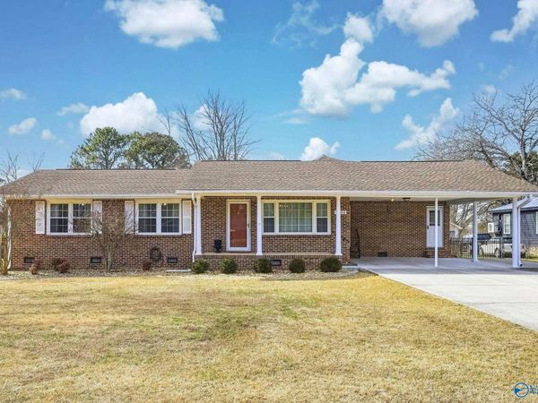 1103 9th Street NW, Arab, AL 35016