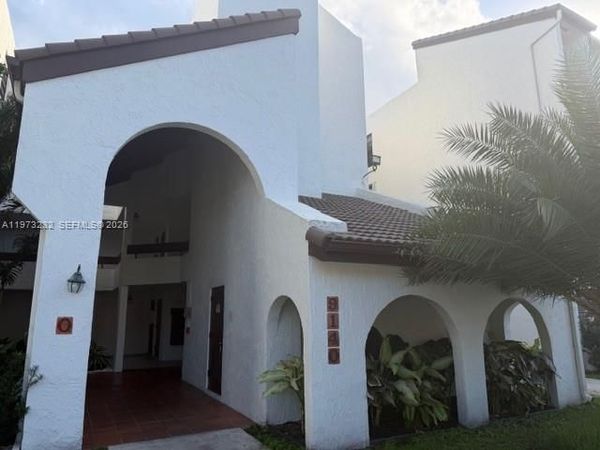 9140 SW 123rd Ct, Unit 105, Miami, FL 33186