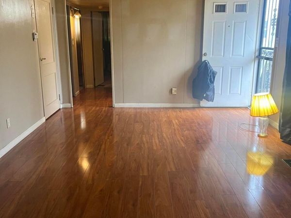 891 S Hampton Road, Columbus, OH 43227