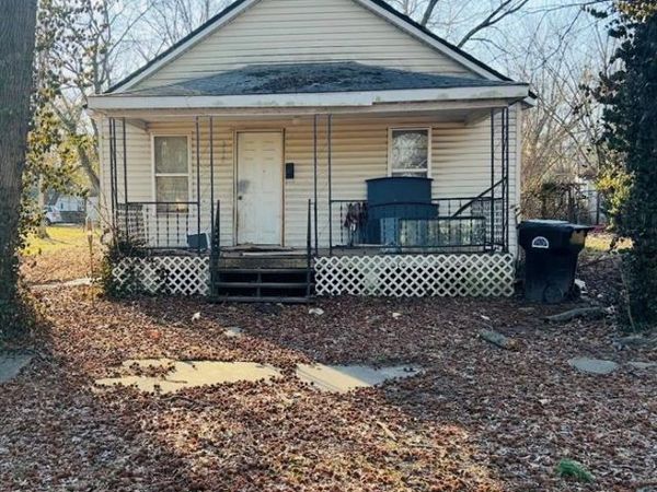 210 Aida Street , St James, MO 65559