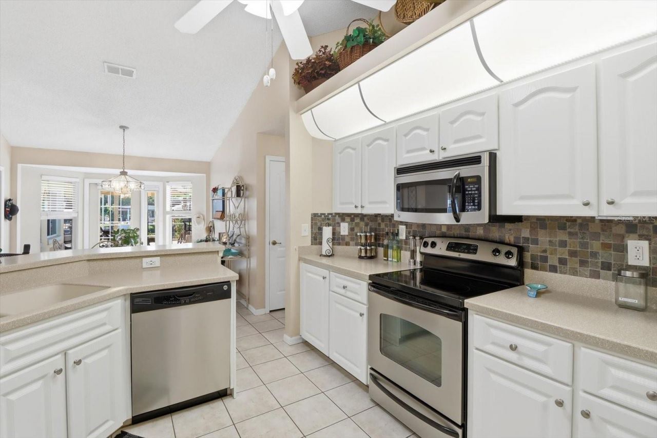 11440 W Waterway Drive , Homosassa, FL 34448 Photo