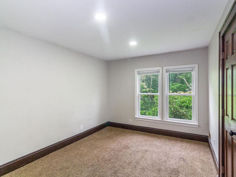 926 Harmon Avenue, Columbus, OH 43223 Photo 14
