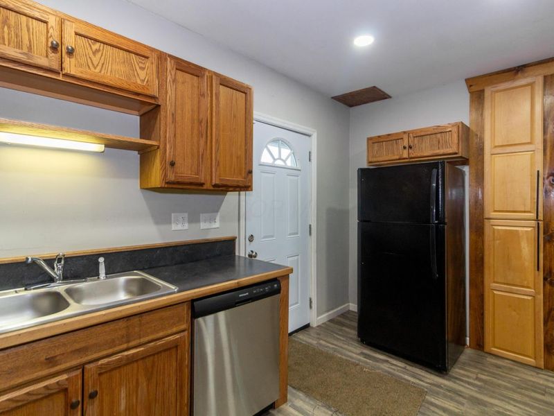 926 Harmon Avenue, Columbus, OH 43223 Photo 8