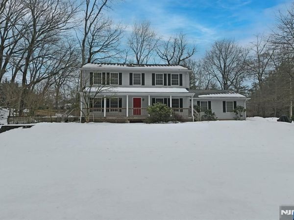 468 Old Tappan Road, OLD TAPPAN, NJ 07675