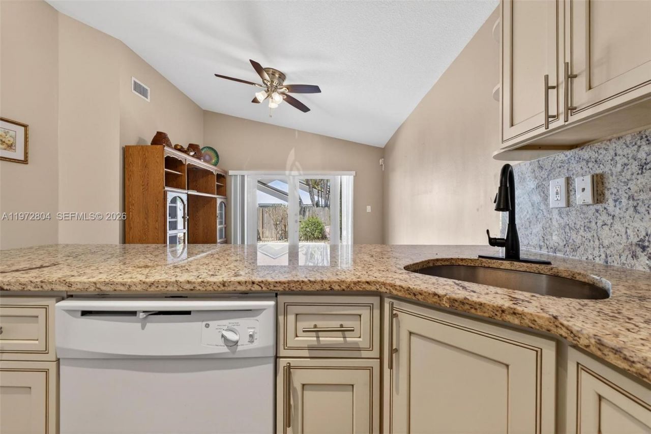 14345 SW 172nd Ln, Miami, FL 33177 Photo