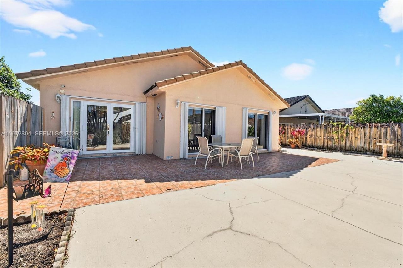 14345 SW 172nd Ln, Miami, FL 33177 Photo