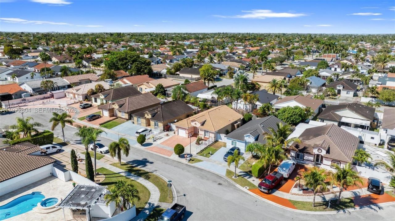 14345 SW 172nd Ln, Miami, FL 33177 Photo