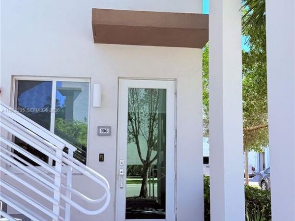 6401 NW 103rd Pl , Unit 106, Doral, FL 33178