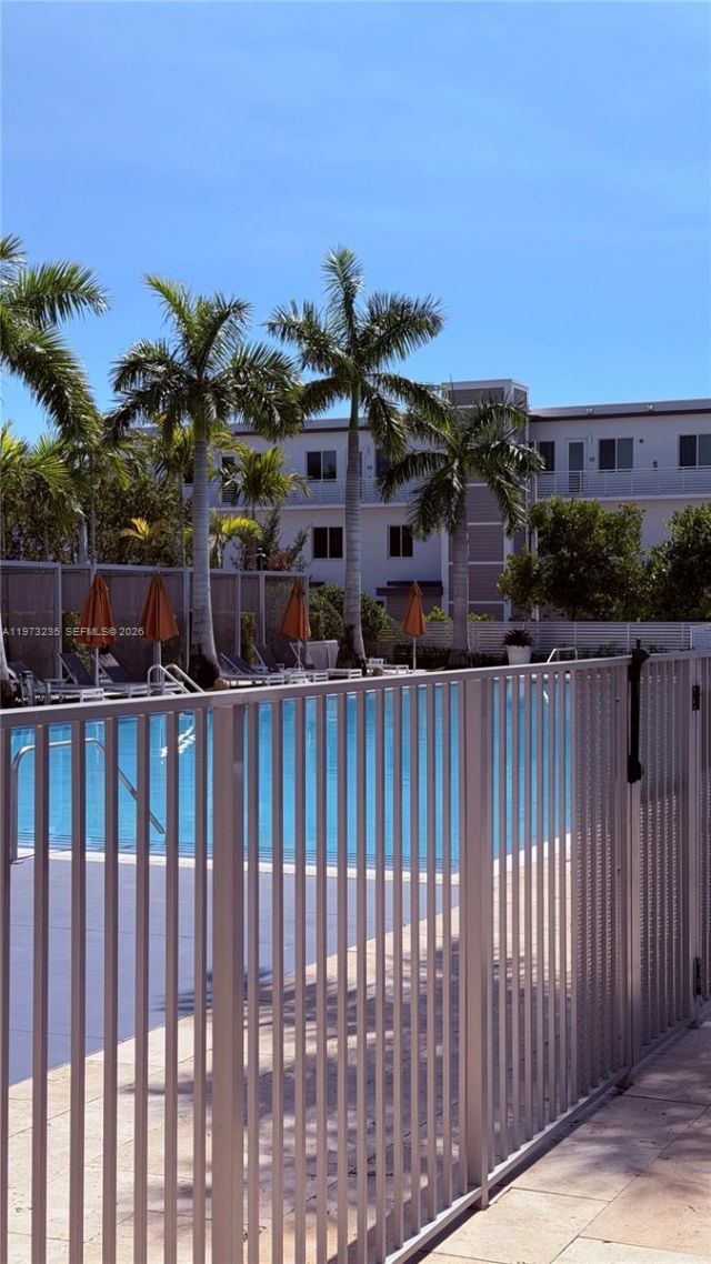6401 NW 103rd Pl, Unit 106, Doral, FL 33178 Photo