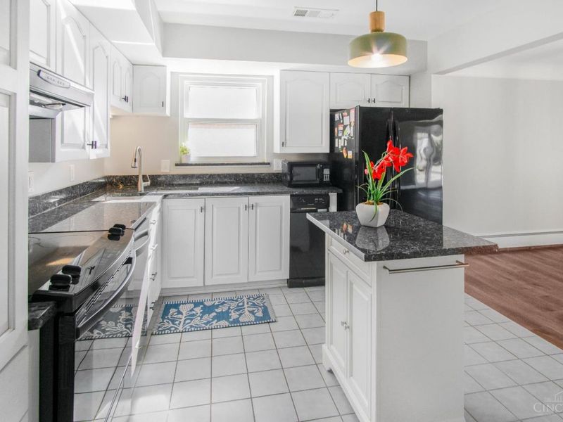 1341 Mayland Drive, Cincinnati, OH 45230 Photo 15