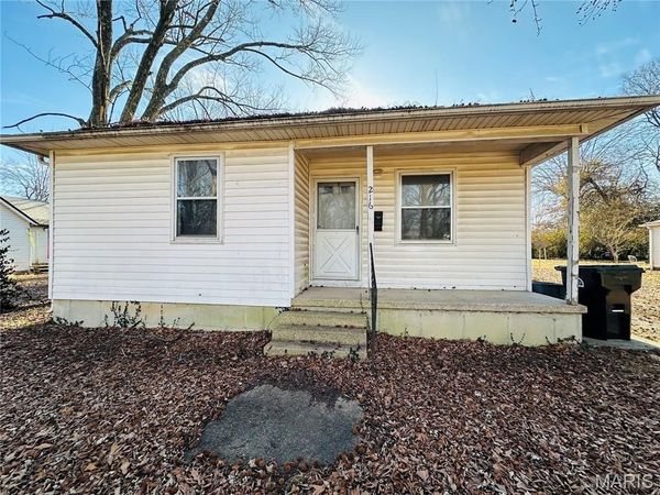 216 Aida Street, St James, MO 65559