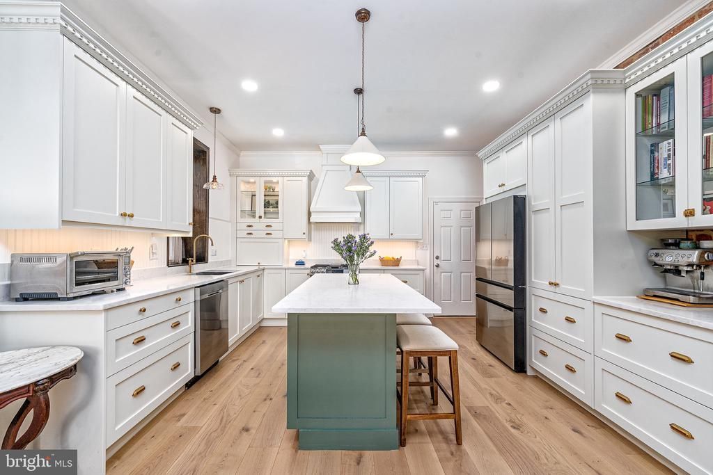 1800 E Pratt Street, Baltimore, MD 21231 Main Photo