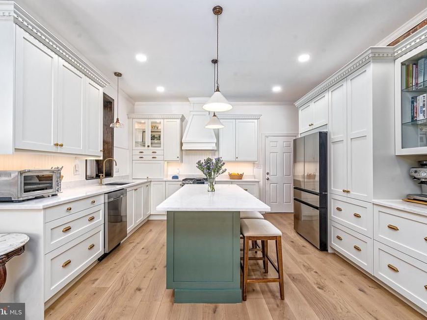 1800 E Pratt Street, Baltimore, MD 21231 Main Photo