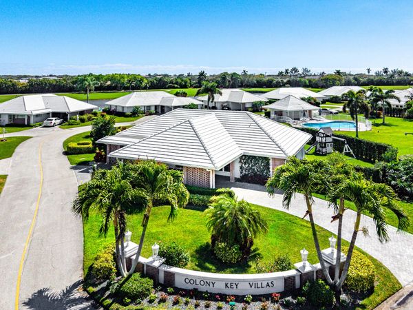 351 Colony Key Circle, Atlantis, FL 33462