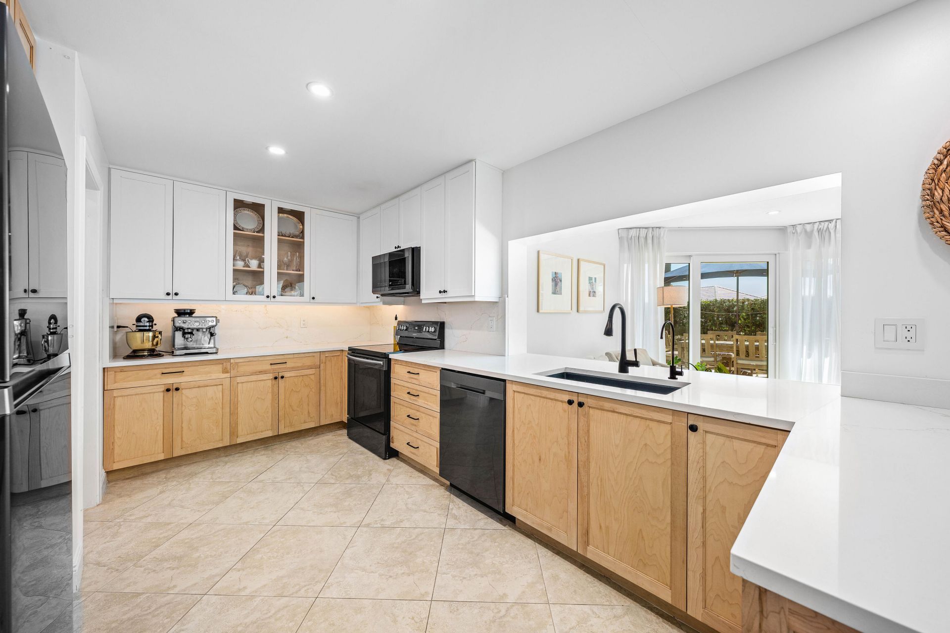 351 Colony Key Circle, Atlantis, FL 33462 Photo