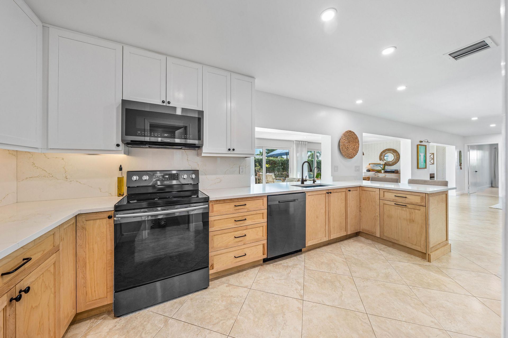 351 Colony Key Circle, Atlantis, FL 33462 Photo