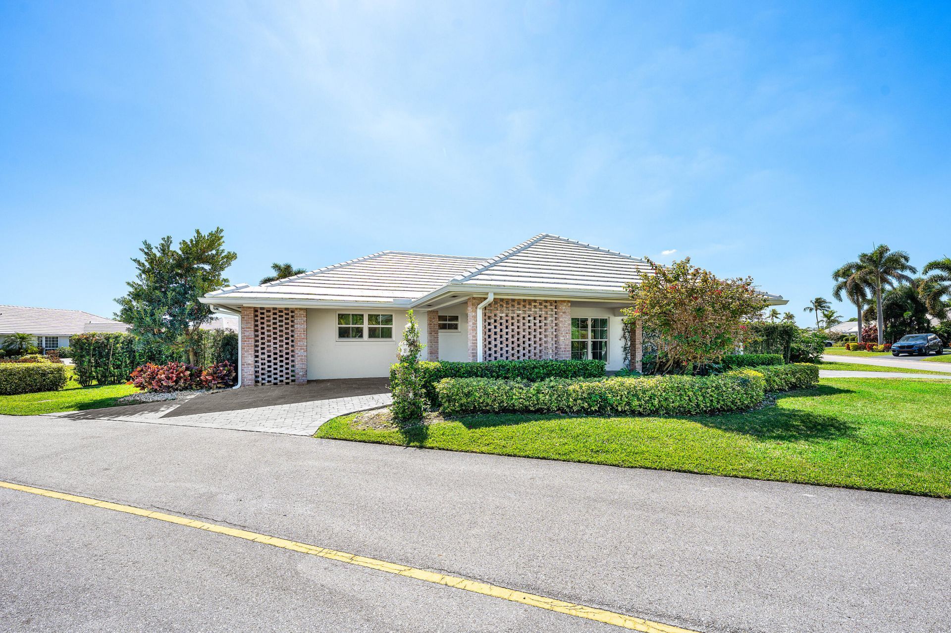 351 Colony Key Circle, Atlantis, FL 33462 Photo