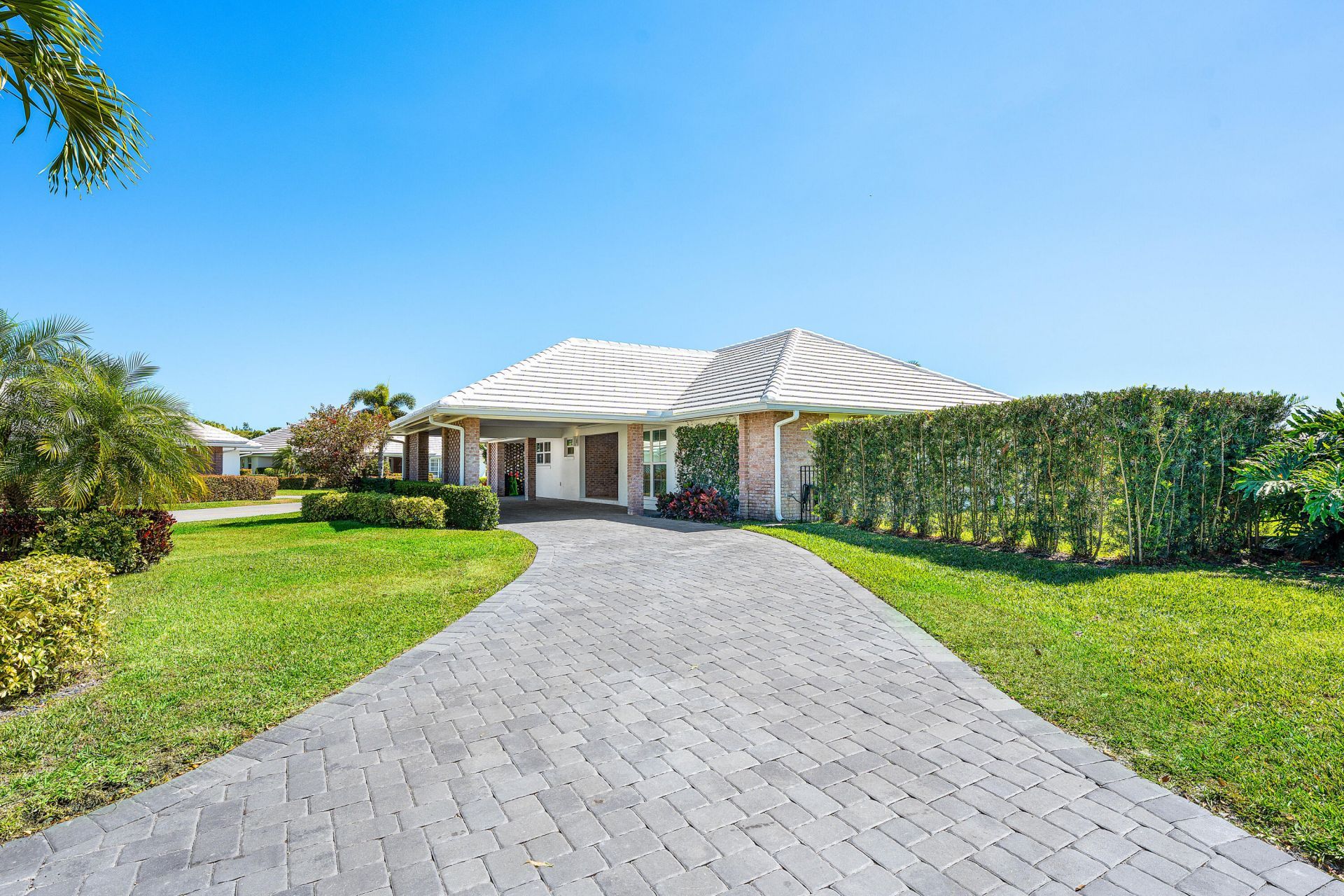 351 Colony Key Circle, Atlantis, FL 33462 Photo