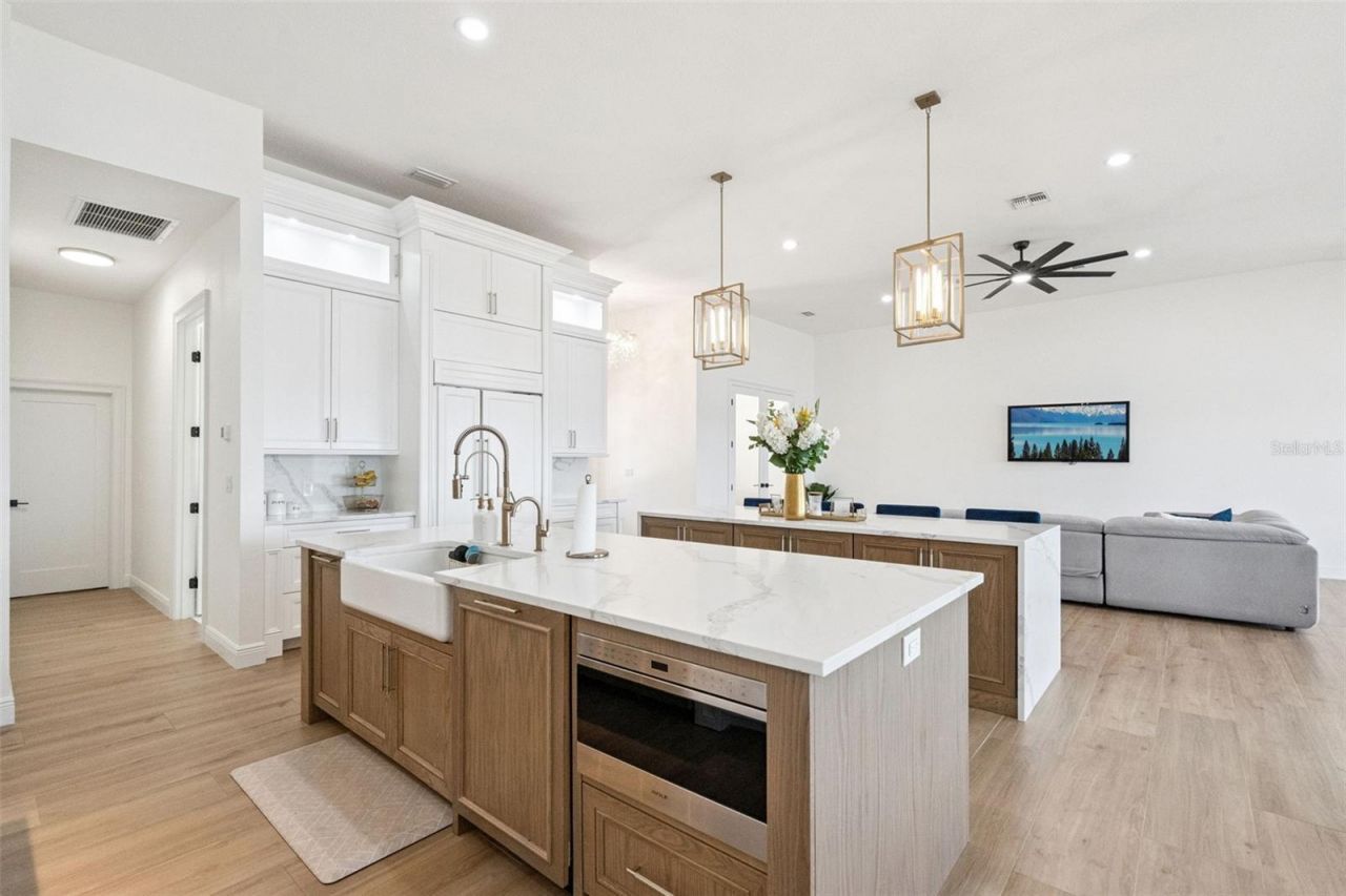 10839 Lakeshore Drive, Clermont, FL 34711 Photo