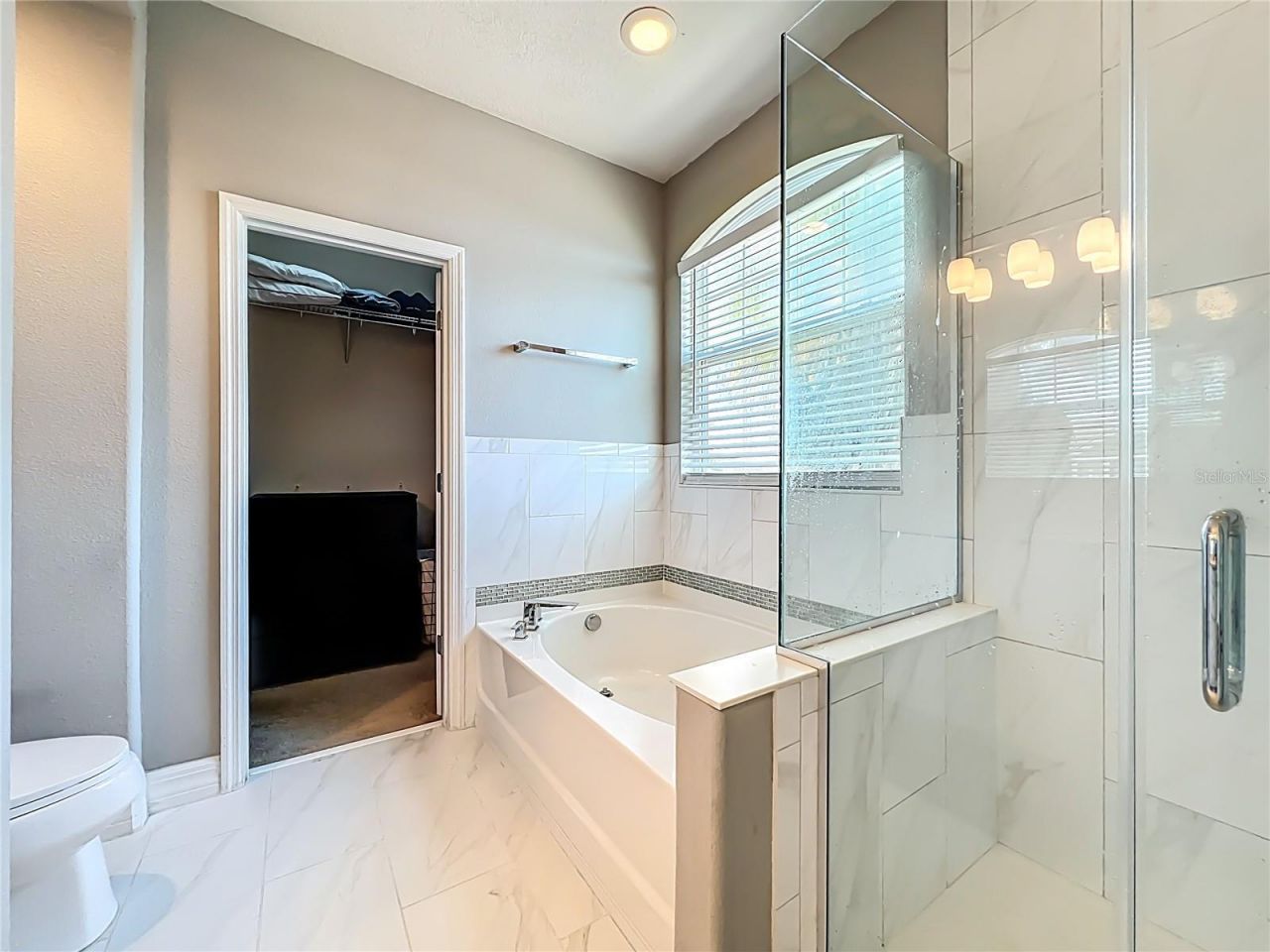 4760 Silver Birch Way, Orlando, FL 32811 Photo