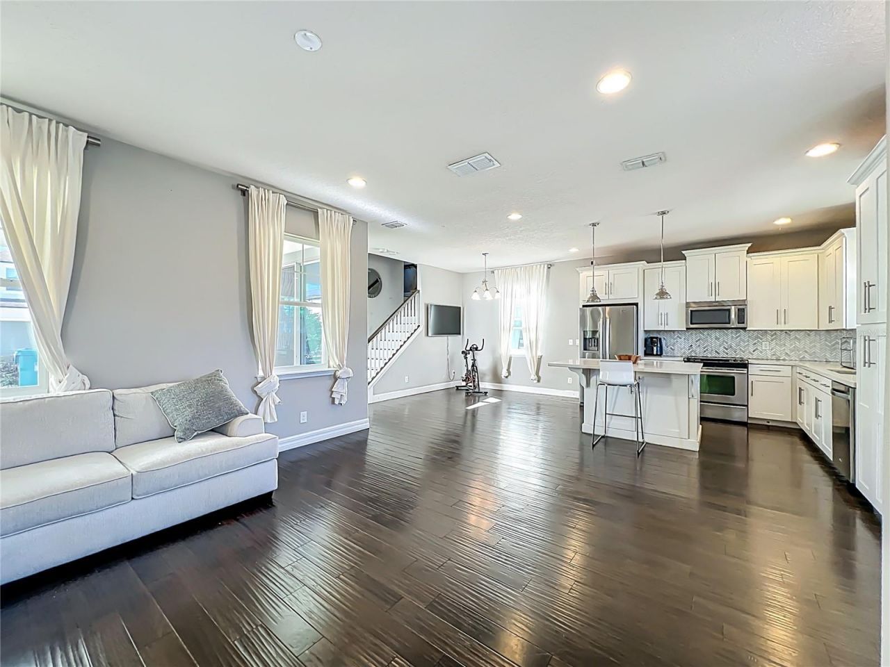 4760 Silver Birch Way, Orlando, FL 32811 Photo