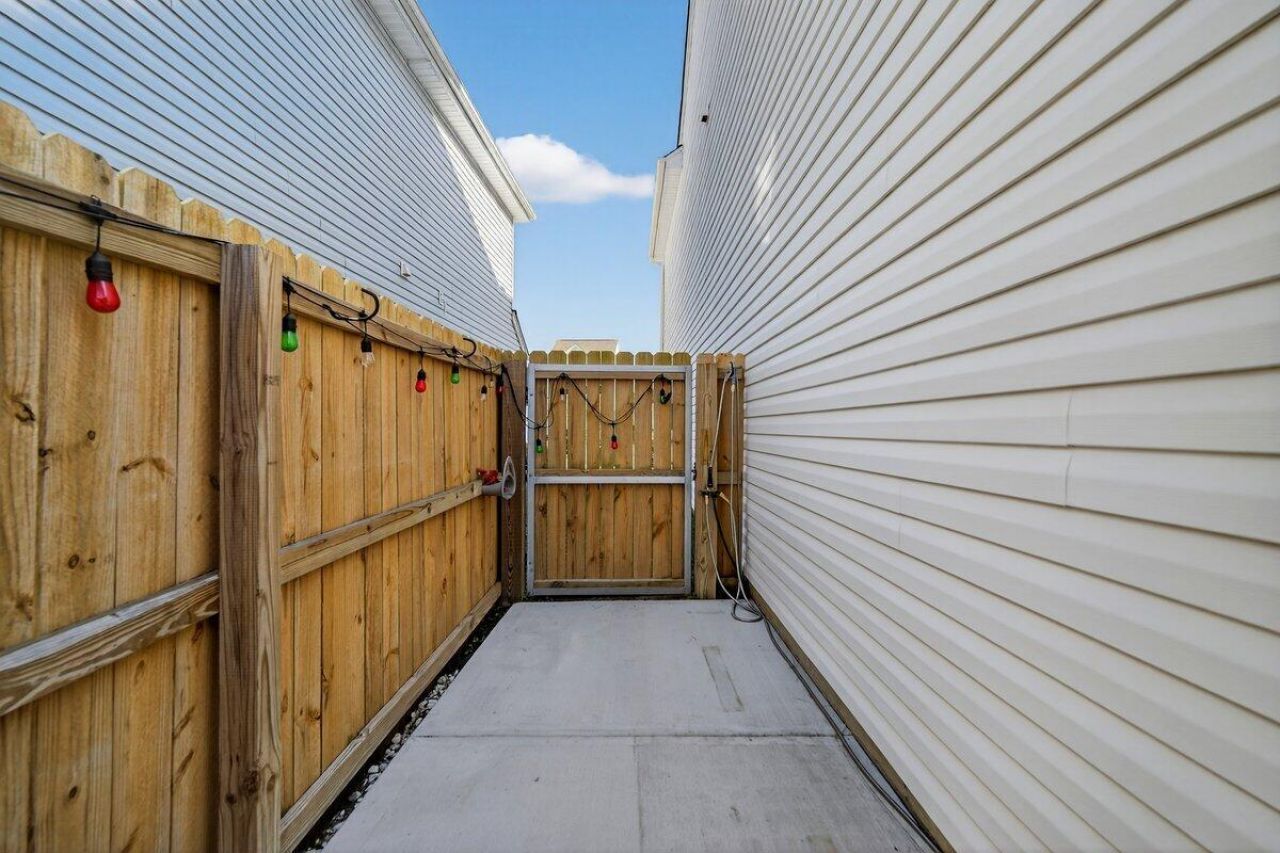 161 Surfbird Road Photo 38