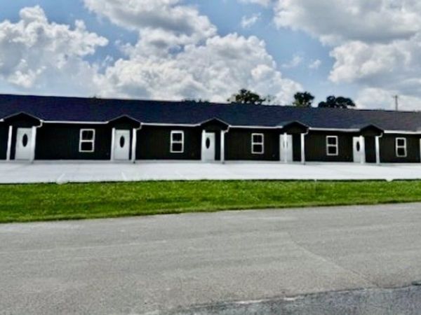 116 Looney St N, Unit 1, Cowan, TN 37318