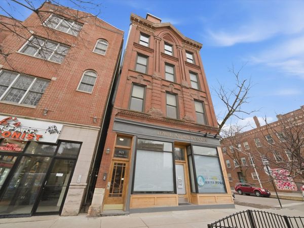 1925 W Division Street, Unit 1, Chicago, IL 60622