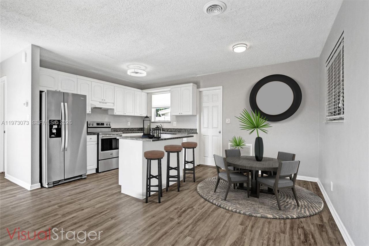 949 SE 10th Ct, Pompano Beach, FL 33060 Photo