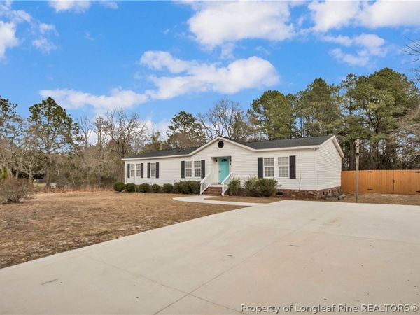 143 S Cherry Street Extension, Pinebluff, NC 28373
