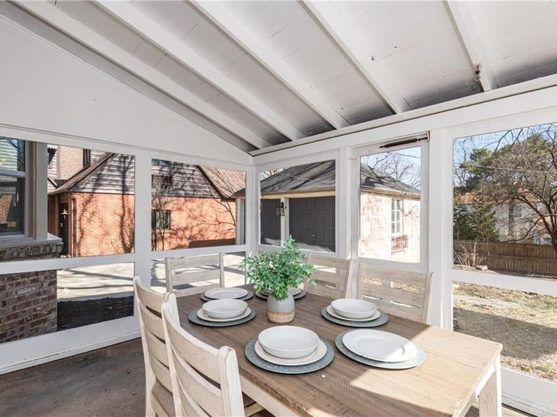 2524 Roanoke Avenue, Oakwood, OH 45419 Photo 12