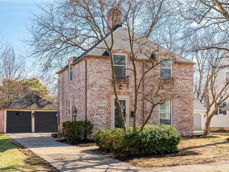 2524 Roanoke Avenue, Oakwood, OH 45419 Photo 2