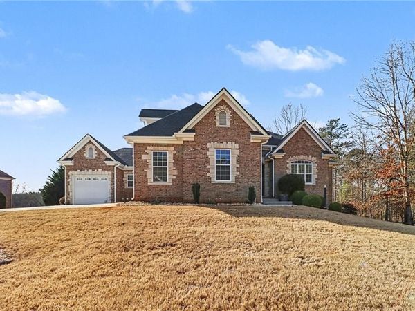 1940 Lancaster Drive SE, Conyers, GA 30013