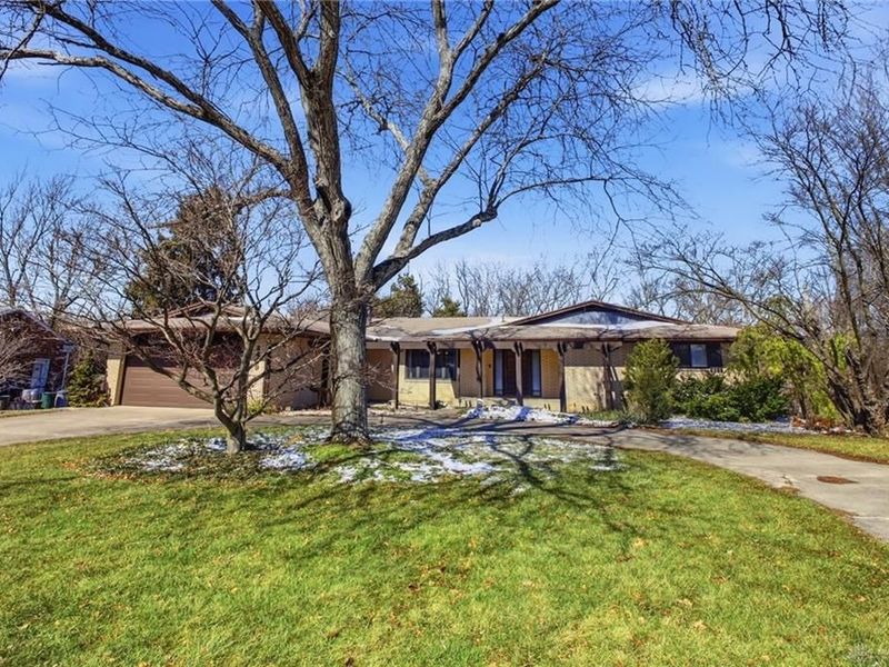 2469 Banyon Drive, Beavercreek, OH 45431 Photo 1