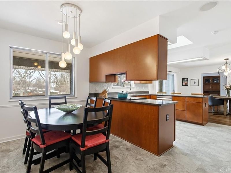 2469 Banyon Drive, Beavercreek, OH 45431 Photo 15