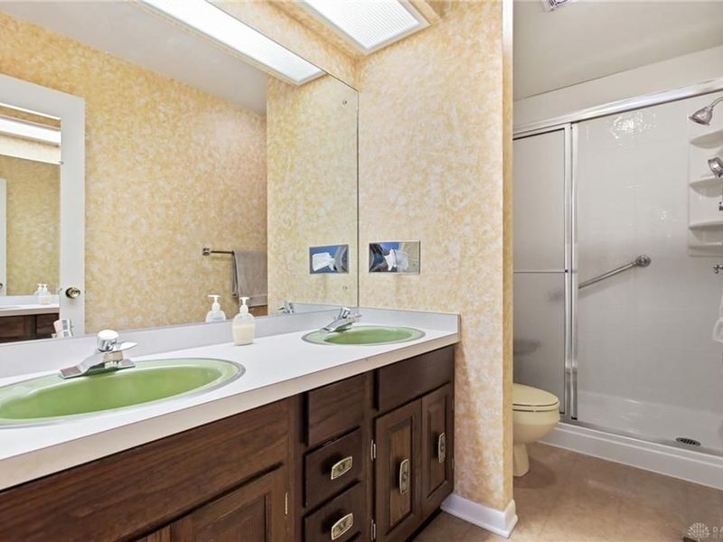 2469 Banyon Drive, Beavercreek, OH 45431 Photo 22