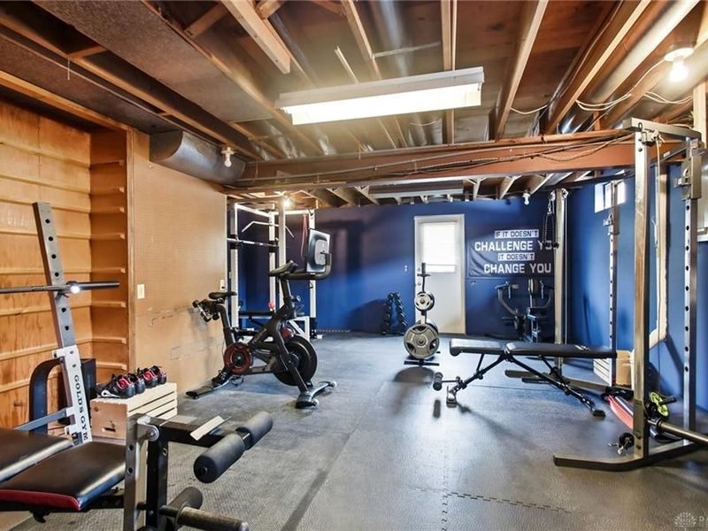 2469 Banyon Drive, Beavercreek, OH 45431 Photo 39