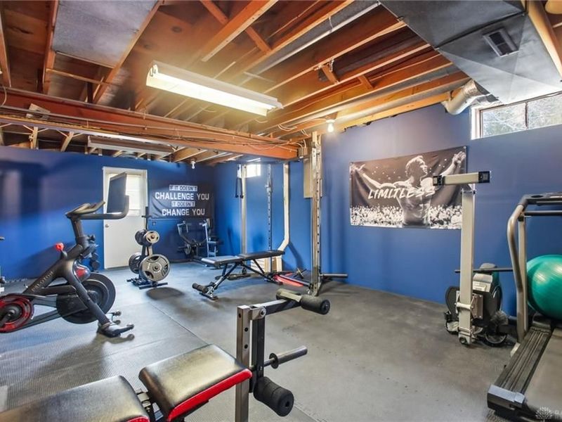 2469 Banyon Drive, Beavercreek, OH 45431 Photo 40