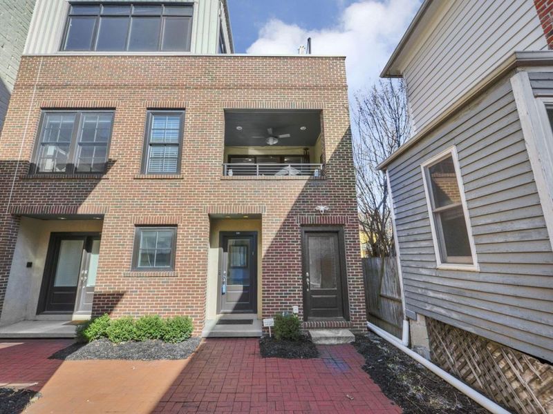 58 E Hubbard Avenue, Unit C, Columbus, OH 43215 Photo 1