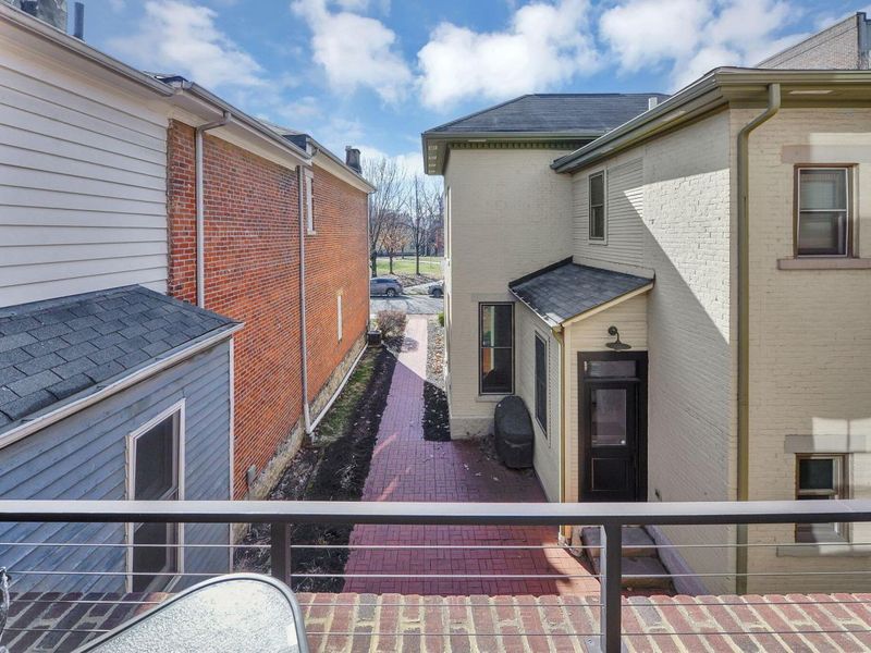 58 E Hubbard Avenue, Unit C, Columbus, OH 43215 Photo 21