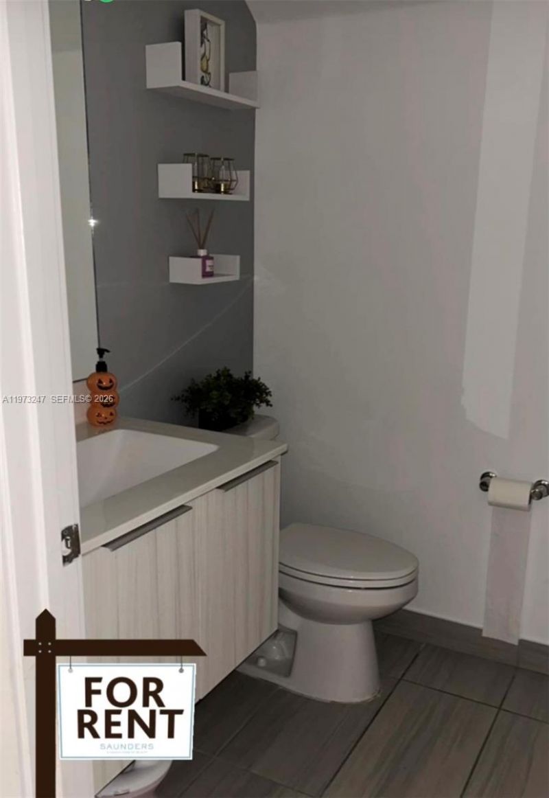 10521 NW 81st Ter, Doral, FL 33178 Photo