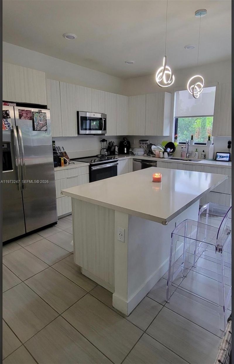 10521 NW 81st Ter, Doral, FL 33178 Photo
