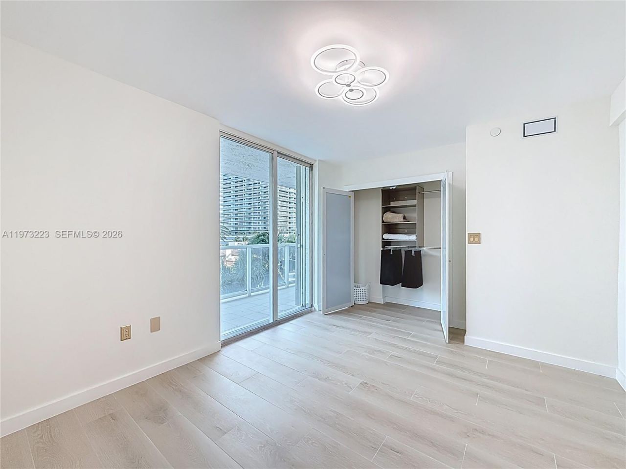 5900 Collins Ave, Unit 508, Miami Beach, FL 33140 Photo