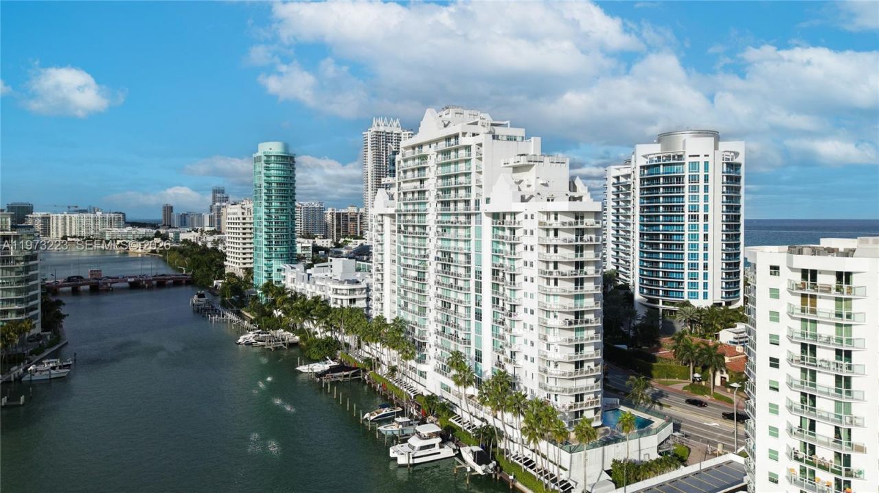 5900 Collins Ave, Unit 508, Miami Beach, FL 33140 Photo